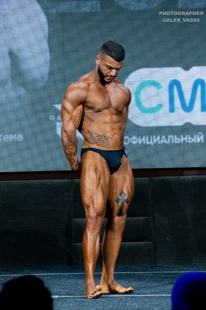 BODYBUILDING юниоры